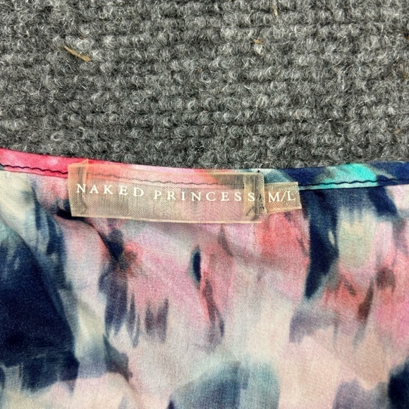 NAKED PRINCESS Women’s 100% Silk Cold shoulder shortie robe size: Medium/Large - Picture 5 of 8